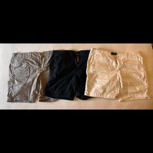Abercrombie & Fitch Khaki Shorts Bundle - 33”